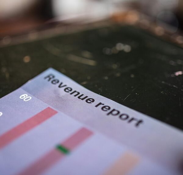 industry forecast report summary